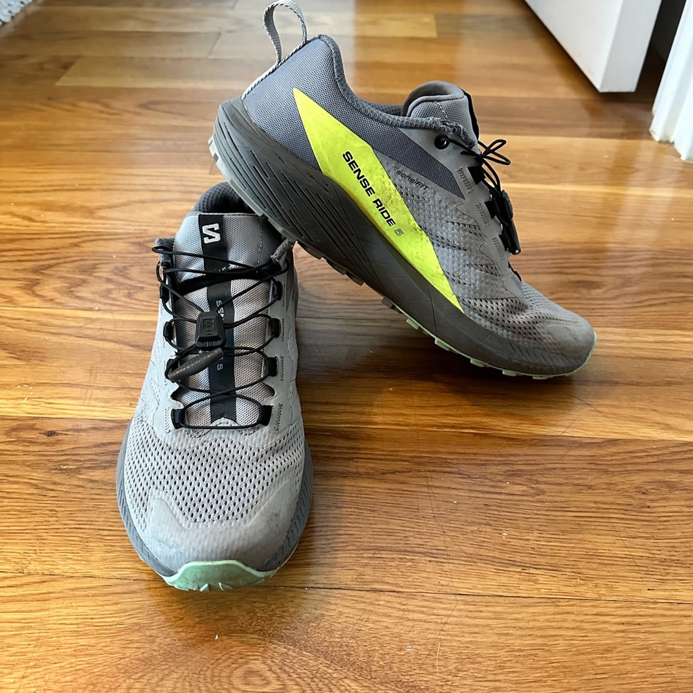 Salomon Mens Sense Ride 5 Running Shoe